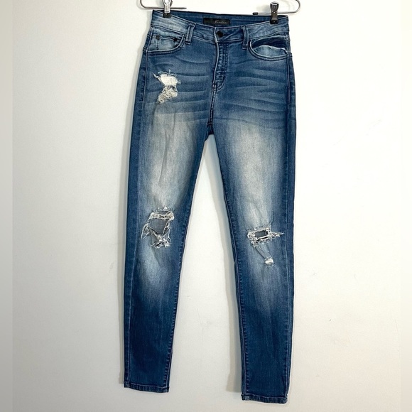 KanCan Women's Mid Rise Distressed Skinny Jeans Sz 26 - Picture 2 of 7